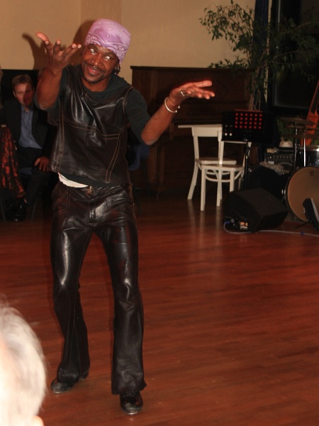 Weihnachtsball   058.jpg